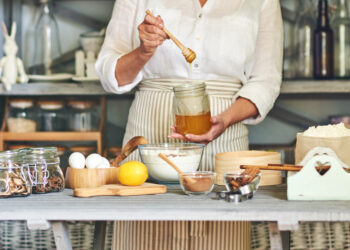 What are the health benefits of honey?