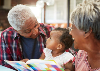 How Bonding through Books Can Deepen Connections Between Grandparents and Grandchildren