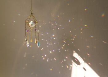 Capturing Sunshine and Memories: How Suncatcher-Making Enriches the Lives of Grandparents