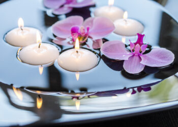 Unleash Your Inner Designer: 10 DIY Centerpiece Ideas to Transform Your Family Dinners