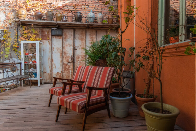 Transform Your Backyard into a Cozy Outdoor Haven: A Comprehensive Guide